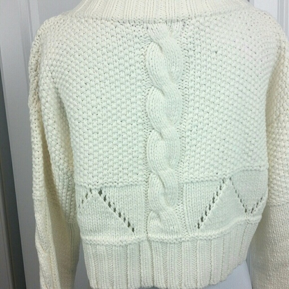 525 America super soft Cropped Sweater. | sz L - Picture 2 of 4